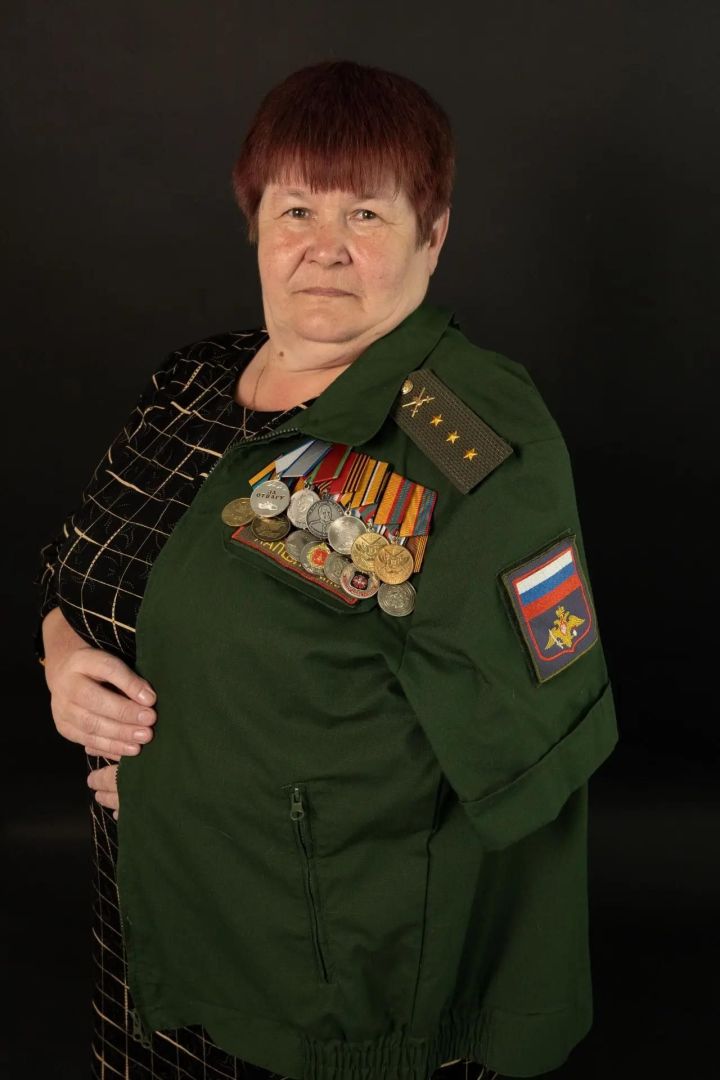 Два кителя сыновей