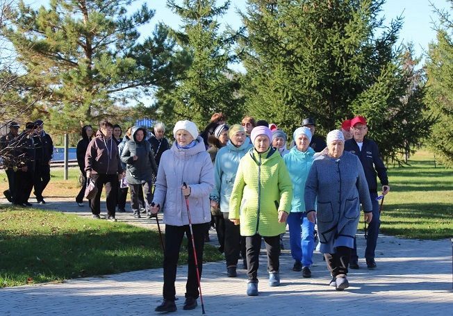 В Новошешминске прошла акция «10000  шагов» и спартакиада «Третий возраст» (фоторепортаж)