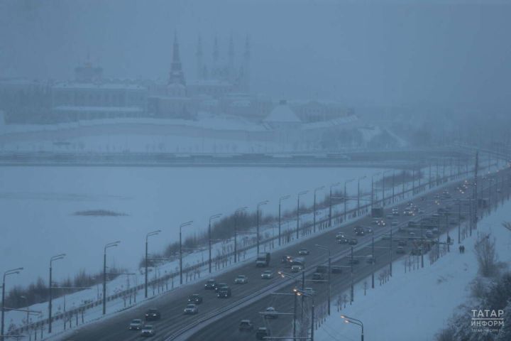 Синоптик якындагы ялларда карлы яңгыр һәм көчле җил турында кисәтте