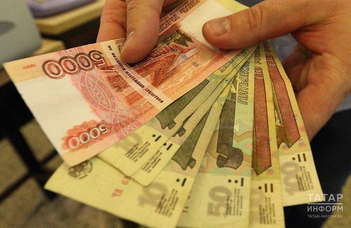 Кто в Татарстане получит двойную оплату за январские праздники