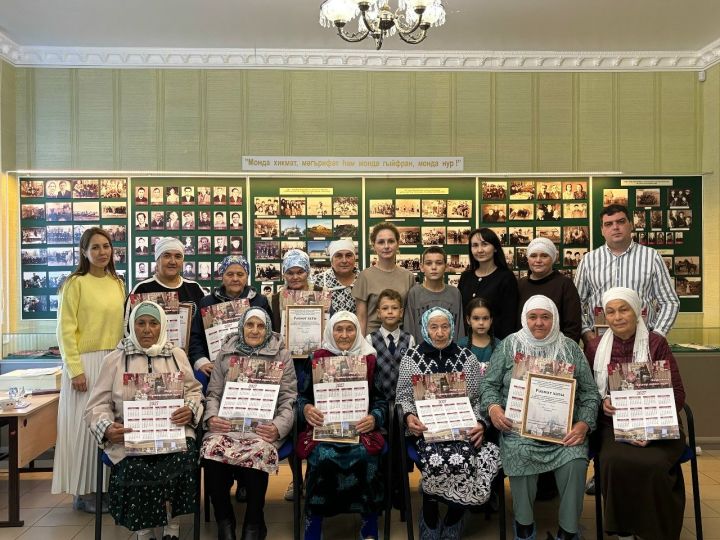 Акбүре музеенда «Буыннар чылбыры өзелмәсен» дип аталган конференция булып узды
